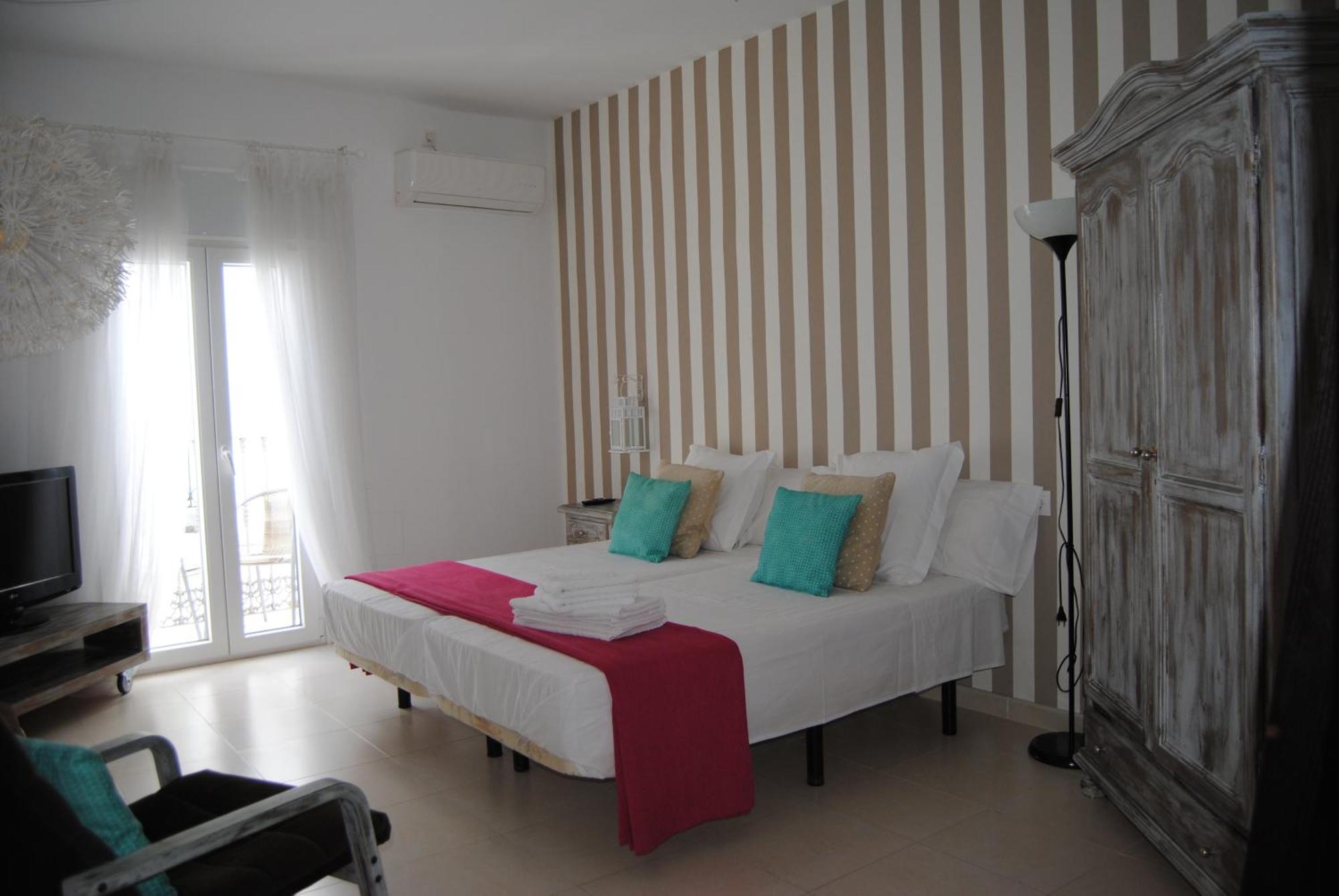 Conil Apartamentos La Dama Y El Vagabundo Conil De La Frontera Esterno foto