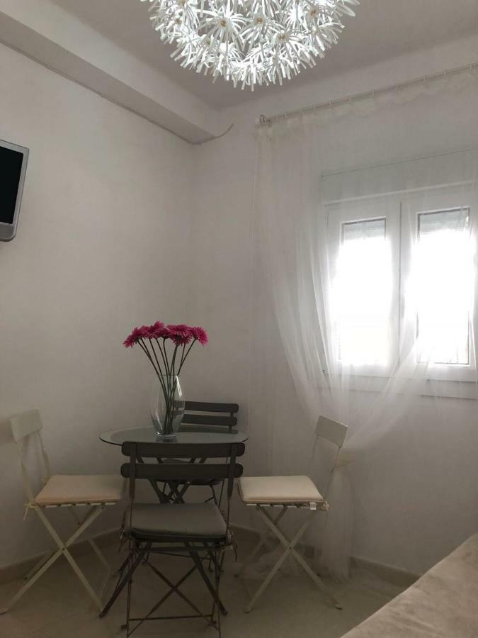 Conil Apartamentos La Dama Y El Vagabundo Conil De La Frontera Esterno foto