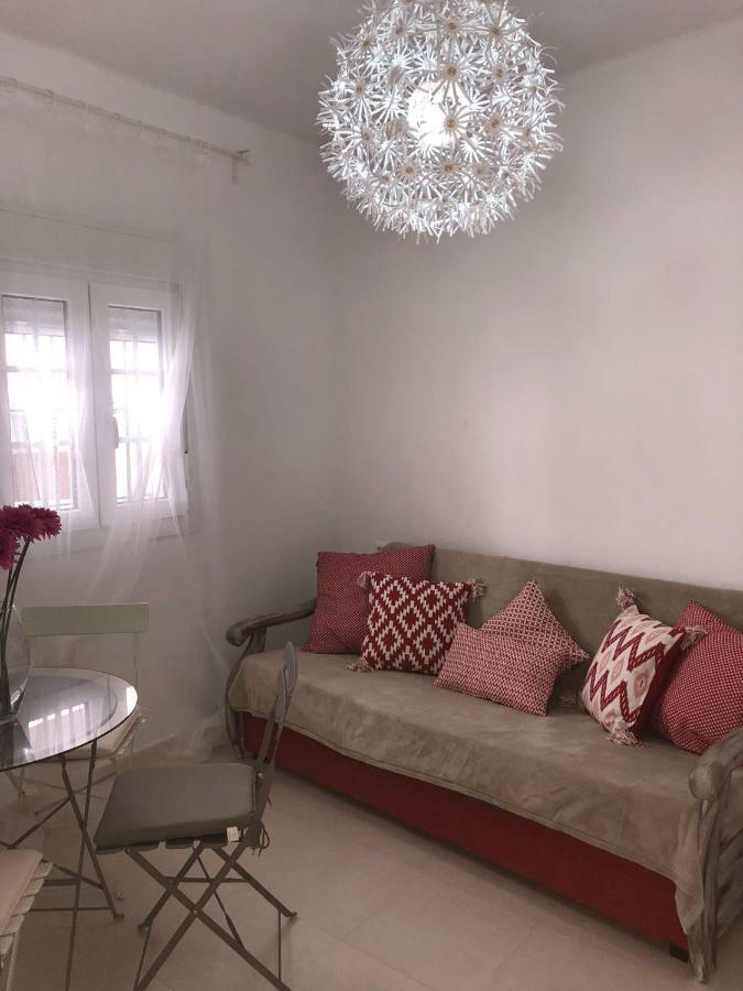 Conil Apartamentos La Dama Y El Vagabundo Conil De La Frontera Esterno foto
